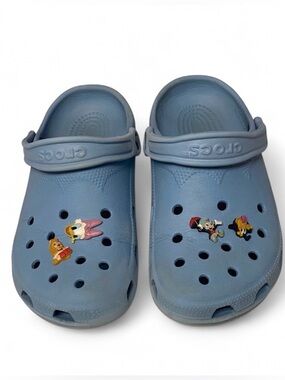 Disney Jibbitz Crocs Bundle Blue Clogs Pluto Daisy Aurora Jiminy Cricket Unisex